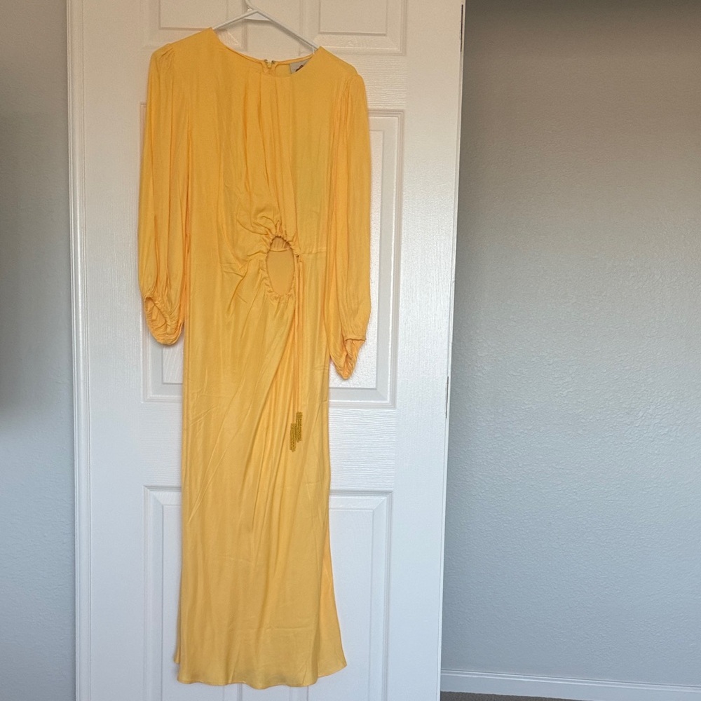 Elegant Yellow Dress